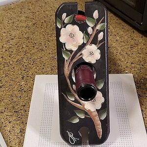 Wine Bottle Holder with Wine Charms